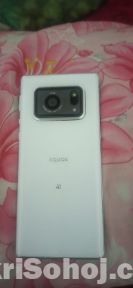 Sharp aquos r6